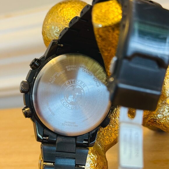 Citizen Nighthawk Radio Controlled Chronograph - Picture 7 of 7